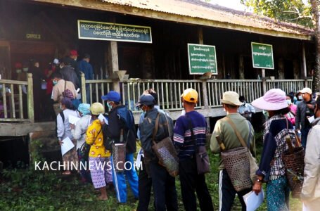 Govt and Kachin CSOs Offer Different Support for Returning IDPs
