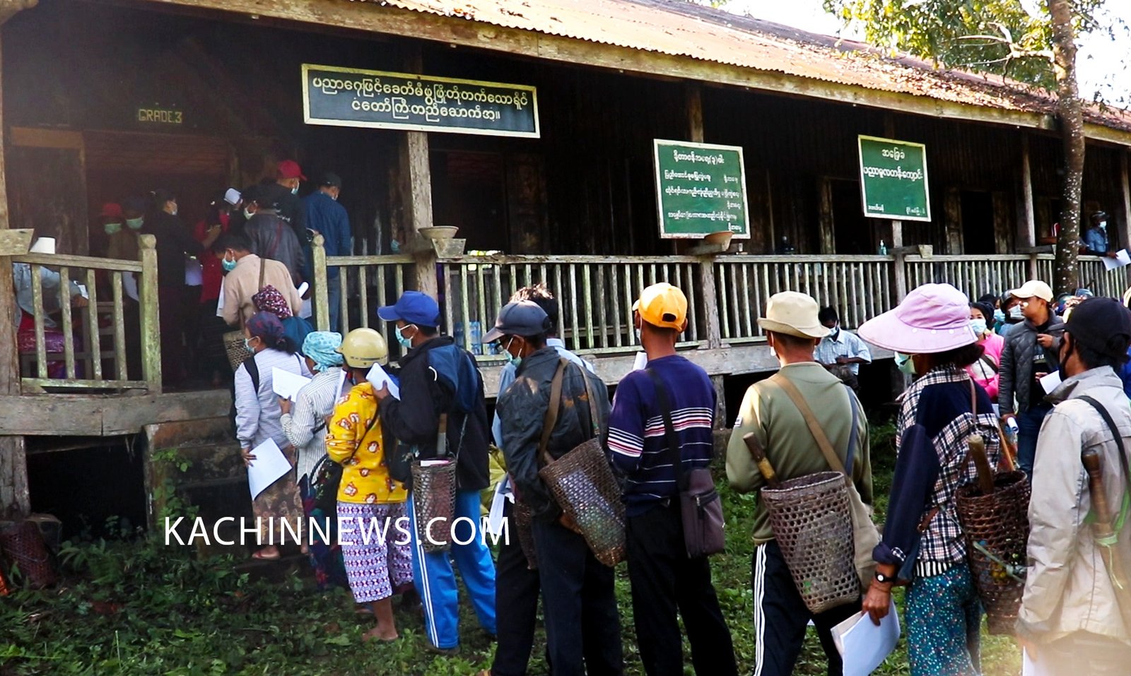 Govt and Kachin CSOs Offer Different Support for Returning IDPs